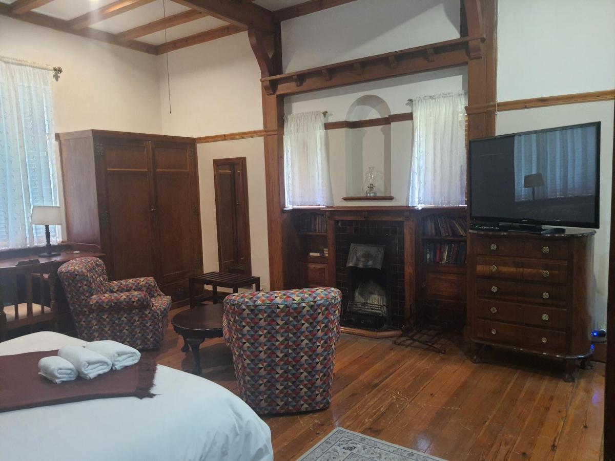 Lord Fraser Guest House Wepener Екстериор снимка