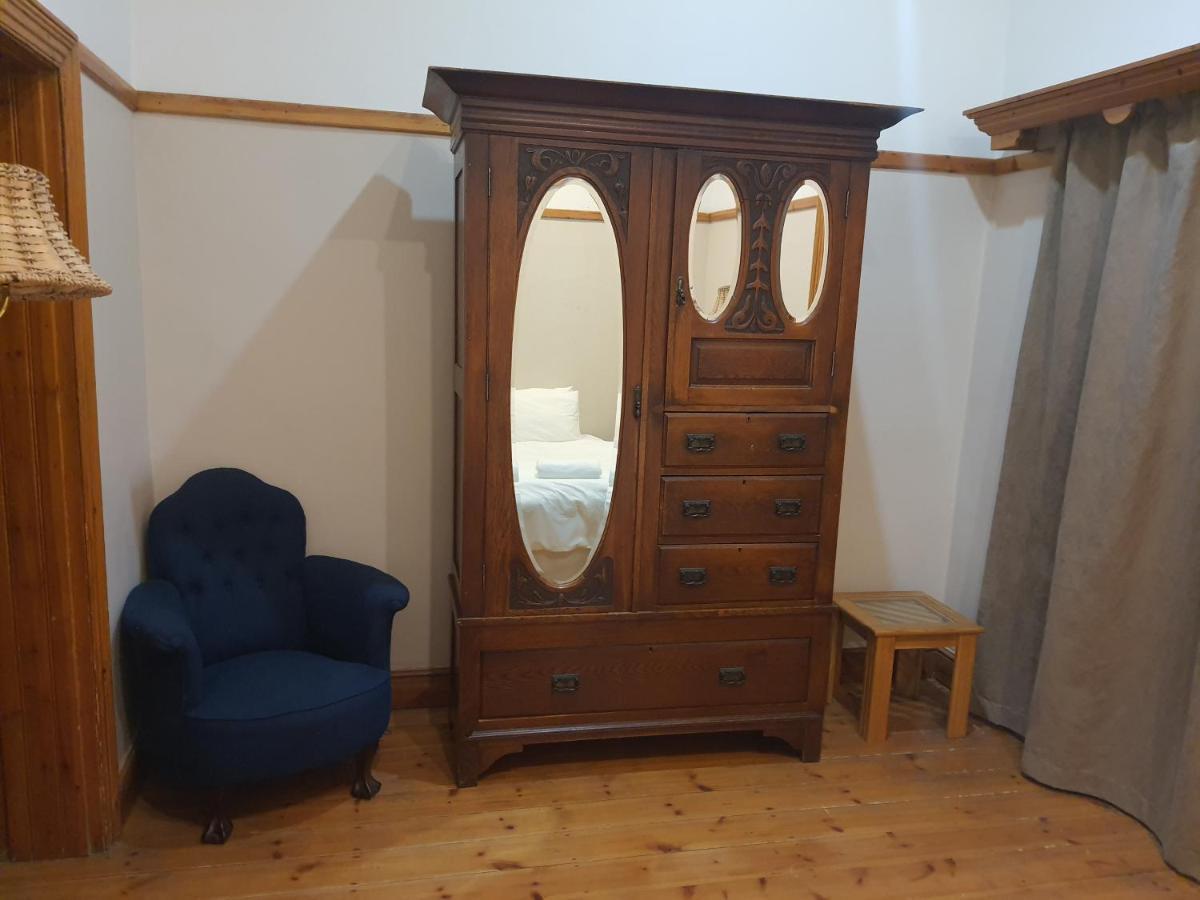Lord Fraser Guest House Wepener Екстериор снимка