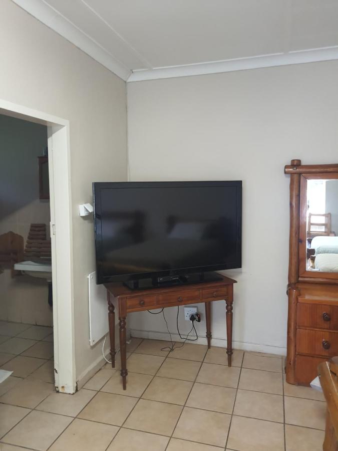Lord Fraser Guest House Wepener Екстериор снимка