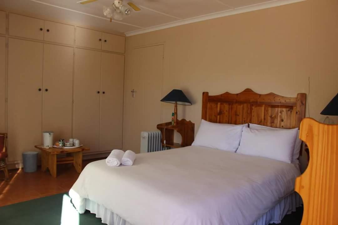 Lord Fraser Guest House Wepener Екстериор снимка